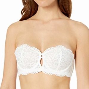 B. Tempt’d || Strapless Lace Bra